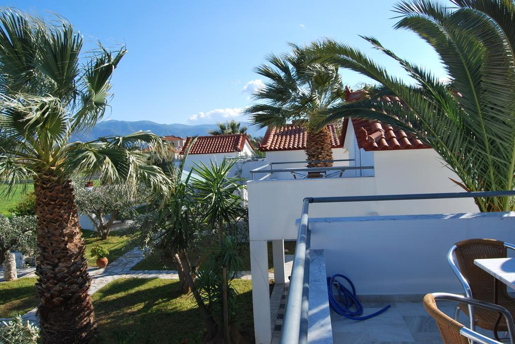 Houdis Houses Holiday home Paralio Astros