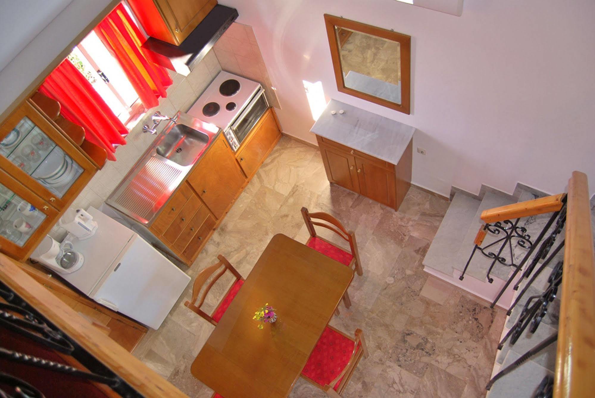 Holiday home Houdis Houses Paralio Astros