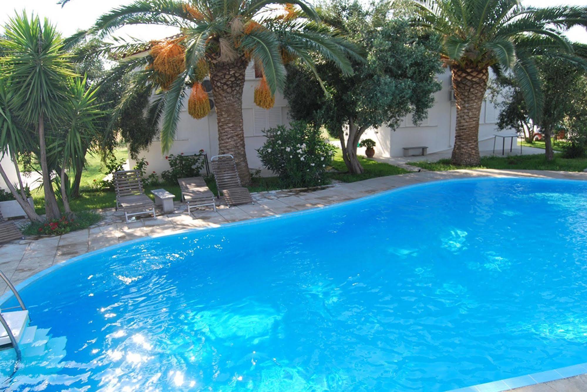 Holiday home Houdis Houses *